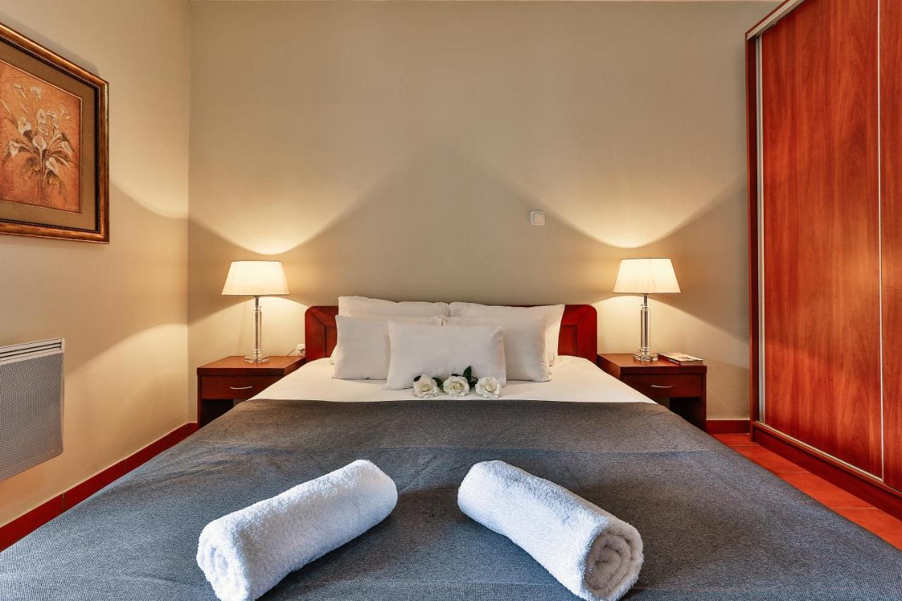 Apartments Misko ウトイェハ エクステリア 写真