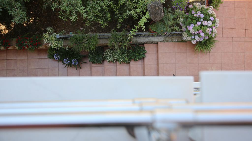 Apartments Misko ウトイェハ エクステリア 写真
